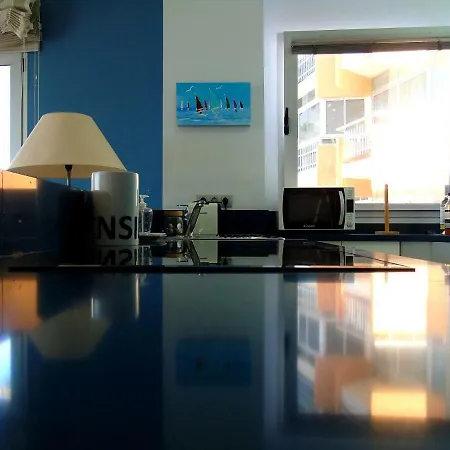 Sunset Paradise Apartament *